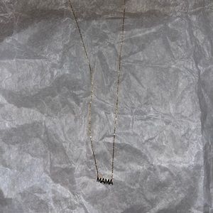 “Mama” dainty gold necklace